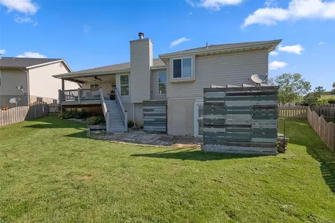 Exterior - 2647 Brook Meadow Ln, O'fallon, MO 63368 photo 10 of 11
