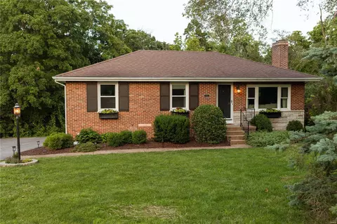 549 Orchard Ln, Eureka, MO 63025