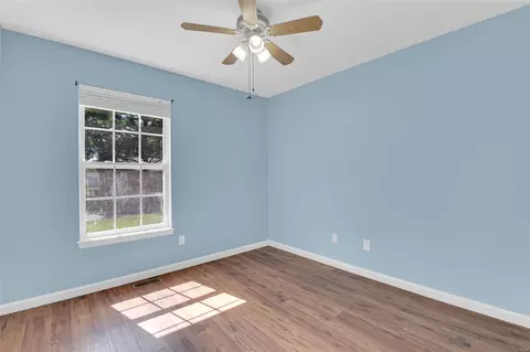 Bedroom - 22 S Lang Dr, O'fallon, MO 63366 photo 3 of 4