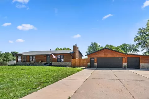 1340 Nutmeg Dr, Saint Charles, MO 63303