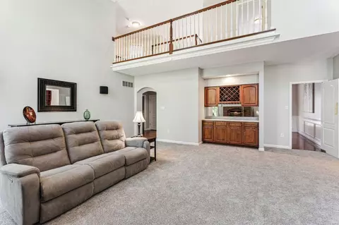 Living - 16501 Highland Summit Dr, Wildwood, MO 63011 photo 3 of 3