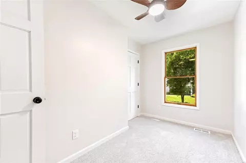 Bedroom - 574 Mcbride Pointe Dr, Wildwood, MO 63011 photo 3 of 8
