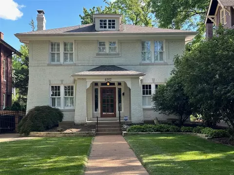 6912 Washington Ave, Saint Louis, MO 63130