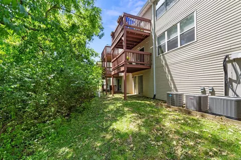 Exterior - 834 Woodside Trails Dr, Ballwin, MO 63021 photo 5 of 6