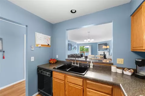 Kitchen - 834 Woodside Trails Dr, Ballwin, MO 63021 photo 3 of 3