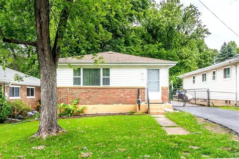 637 Conover Ln, Saint Louis, MO 63126
