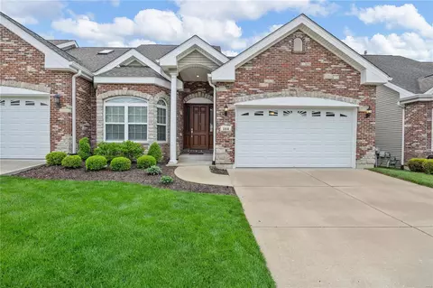 144 Woodland Place Ct, Saint Charles, MO 63303