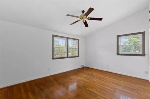 11040 Morrow Dr, Saint Ann, MO 63074 photo 23