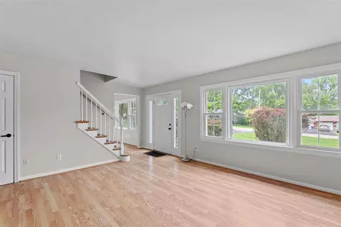 11040 Morrow Dr, Saint Ann, MO 63074 photo 14