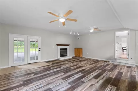 11040 Morrow Dr, Saint Ann, MO 63074 photo 11