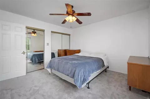 Bedroom - 207 Carmel Woods Dr, Ellisville, MO 63021 photo 2 of 4