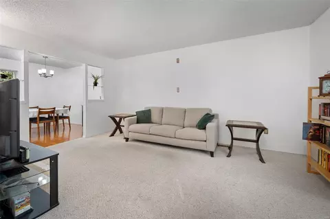 Living - 207 Carmel Woods Dr, Ellisville, MO 63021 photo 1 of 1