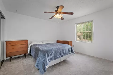 Bedroom - 207 Carmel Woods Dr, Ellisville, MO 63021 photo 3 of 4