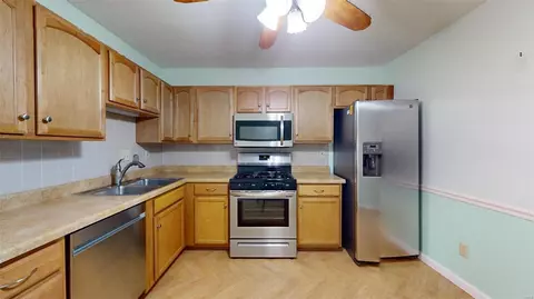 1020 Alpine Ridge Dr, Ballwin, MO 63021 photo 12