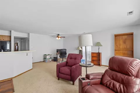 1103 Pocono Trl #B, Ballwin, MO 63021 photo 5