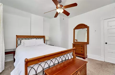 Bedroom - 7446 Maple Ave, Saint Louis, MO 63143 photo 2 of 5