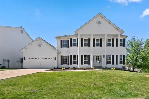 97 Valley Frg, Saint Charles, MO 63303
