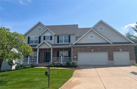 1161 Hidden Crk, Saint Charles, MO 63304