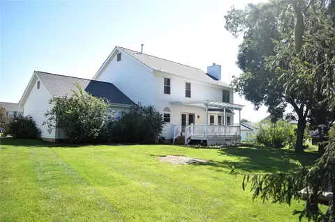 8 Butternut Ct, O'fallon, MO 63368 photo 3
