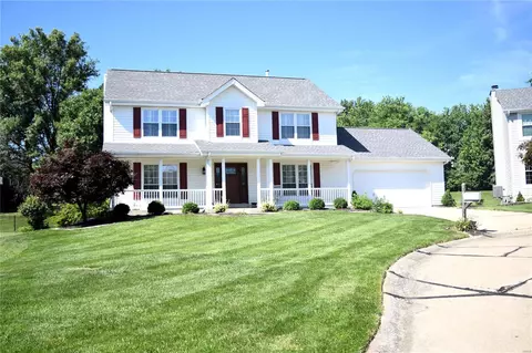 8 Butternut Ct, O'fallon, MO 63368