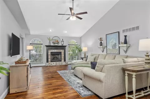 3307 Post View Dr, O'fallon, MO 63368 photo 8