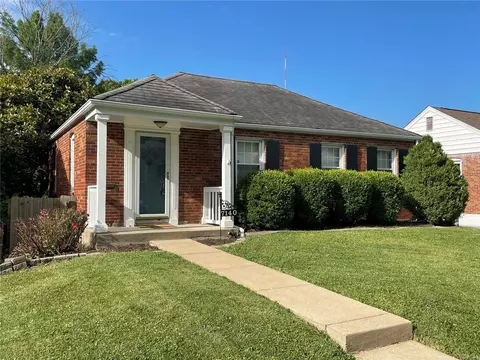 7140 Rhodes Ave, Saint Louis, MO 63123