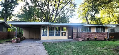10532 Murat Dr, Saint Louis, MO 63136