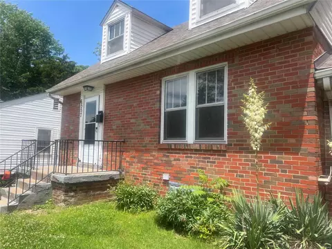 6557 Plymouth Ave, Saint Louis, MO 63130