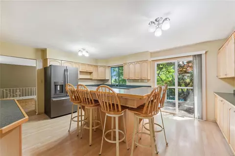 Kitchen - 688 Henry Ave, Ballwin, MO 63011 photo 1 of 4