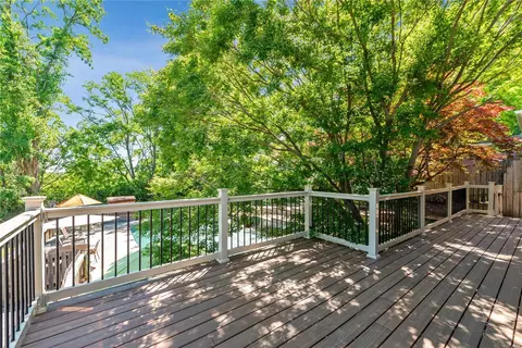 Exterior - 688 Henry Ave, Ballwin, MO 63011 photo 6 of 8