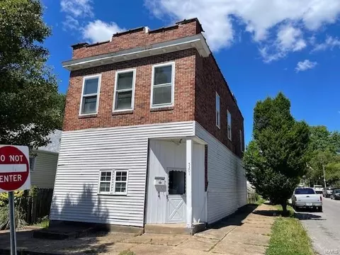 5301 Alfred Ave, Saint Louis, MO 63116