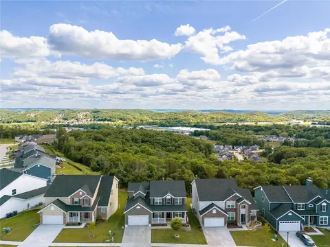 View/Area - 17612 Hitching Post Ct, Eureka, MO 63025 photo 2 of 16