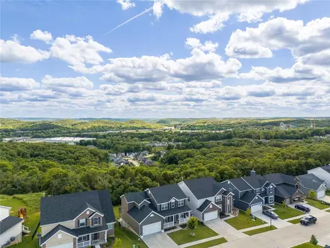 View/Area - 17612 Hitching Post Ct, Eureka, MO 63025 photo 3 of 16