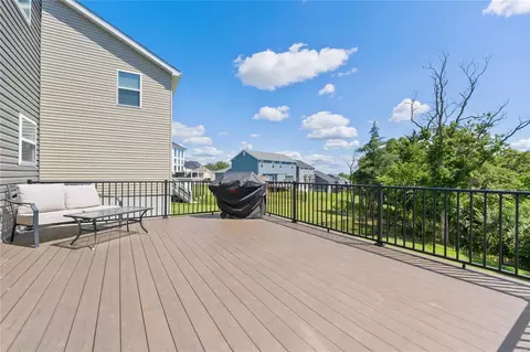 Exterior - 17612 Hitching Post Ct, Eureka, MO 63025 photo 5 of 11
