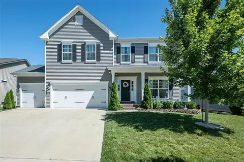 2368 Chemin Ave, Saint Charles, MO 63301