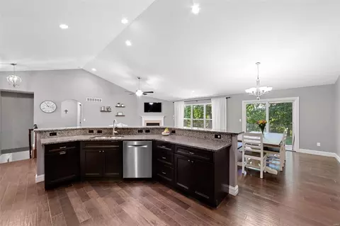 Kitchen - 1226 Spring Lilly Dr, High Ridge, MO 63049 photo 2 of 4