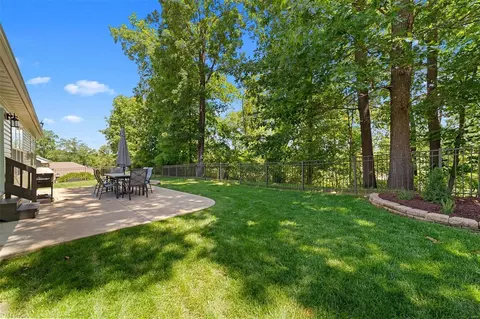 Exterior - 1226 Spring Lilly Dr, High Ridge, MO 63049 photo 3 of 5
