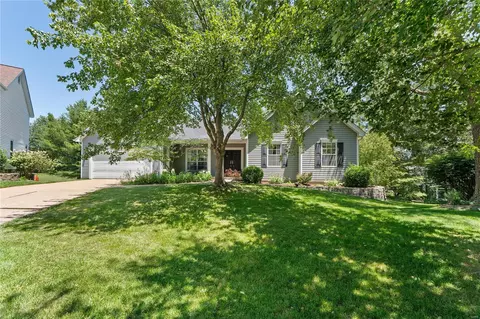 Exterior - 10 Arbor Hill Ct, Ballwin, MO 63021 photo 8 of 11