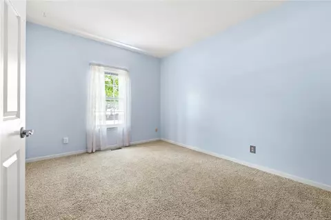 Bedroom - 10 Arbor Hill Ct, Ballwin, MO 63021 photo 1 of 7