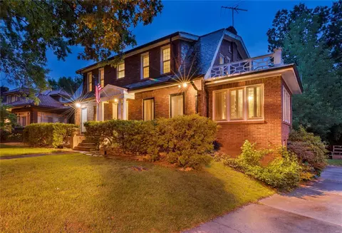 550 Bedford Ave, Saint Louis, MO 63130