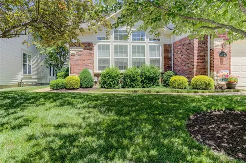 Exterior - 13264 Barrett Chase Cir, Ballwin, MO 63021 photo 7 of 7