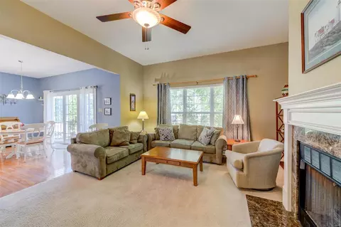 Living - 13264 Barrett Chase Cir, Ballwin, MO 63021 photo 5 of 8