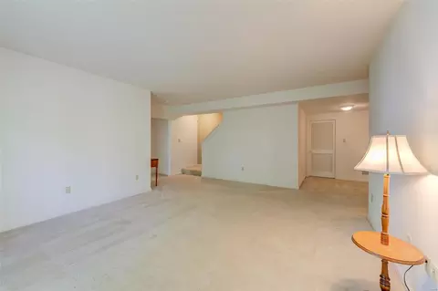 Living - 13264 Barrett Chase Cir, Ballwin, MO 63021 photo 8 of 8
