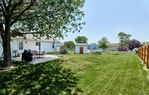 Exterior - 29 Mary Beth Ct, O'fallon, MO 63368 photo 11 of 15