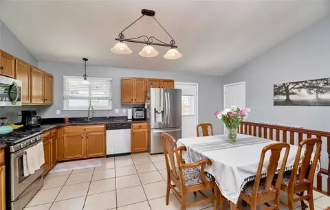 Kitchen - 29 Mary Beth Ct, O'fallon, MO 63368 photo 1 of 6