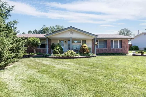718 Danny Ln, O'fallon, MO 63366
