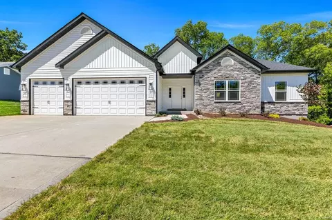 135 Timber Trace Crossings, Wentzville, MO 63385