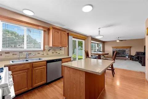 6 Jimicee Ct, O'fallon, MO 63366 photo 14