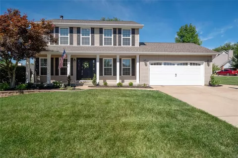 5001 Royal Burgess Dr, St. Peters, MO 63304