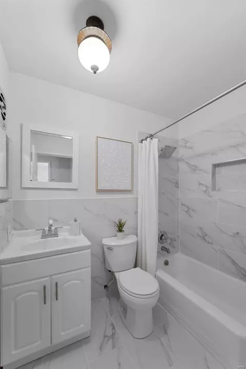 1203 Foxview Ter, Ballwin, MO 63011 photo 23